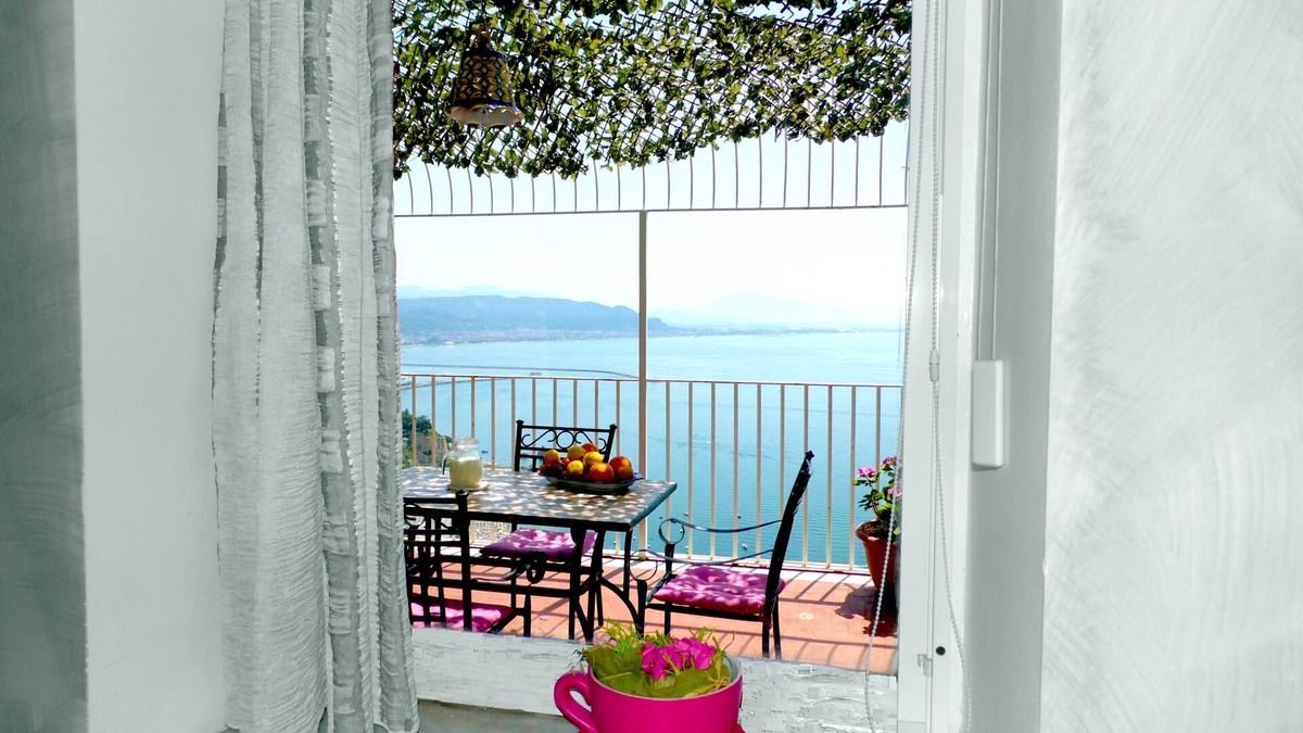 Raito Bed & Breakfast | Dimora Carlo III