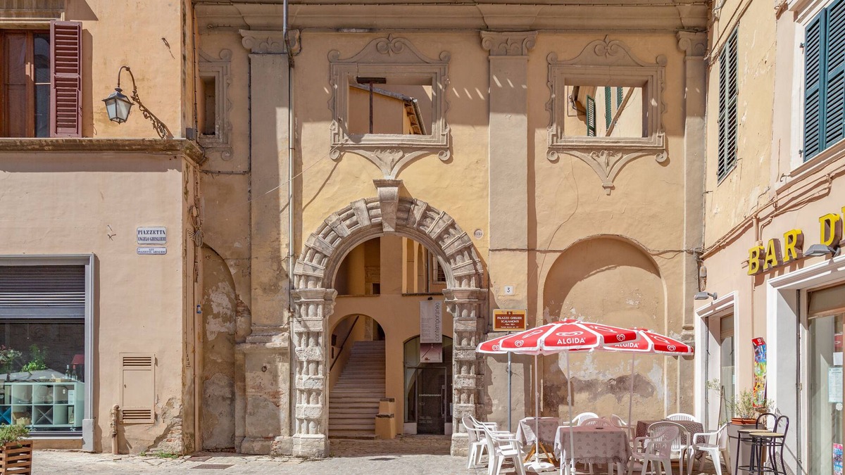 Jesi Bed & Breakfast | Dimora Storica Lo Svevo