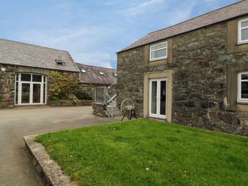 Rhyd-y-clafdy House | Dinas