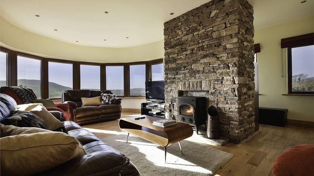 Lispole House | Dingle Way Lodge 4 bedroom house VRBO