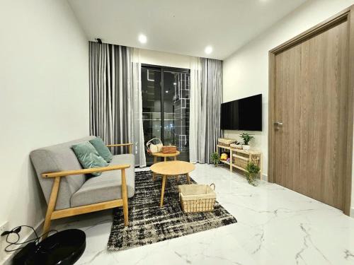 District 9 Apartment | Dinosaurs House - New apartment, Vinhome Grand Park-2BR,2WC, 5 guests