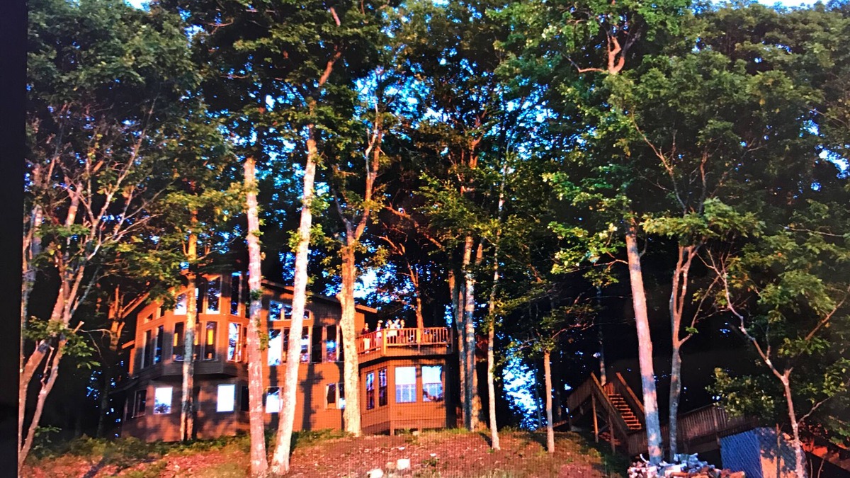 Pentwater House | Direct Lake Michigan Pentwater Home