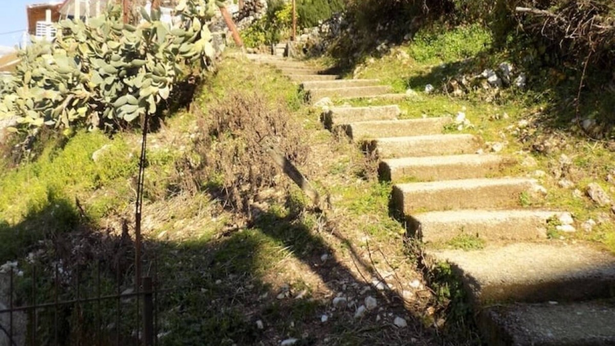 Himare Apartment | Directly on the beach