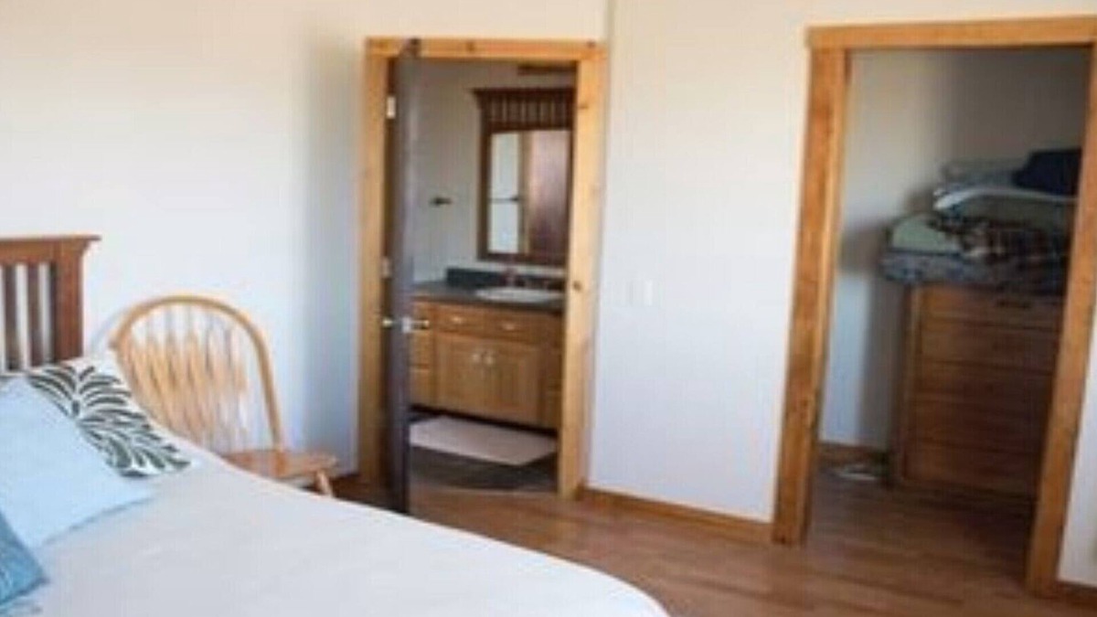 Cane Beds Cottage | *DISCOUNT* RUSTIC LITTLE HOUSE