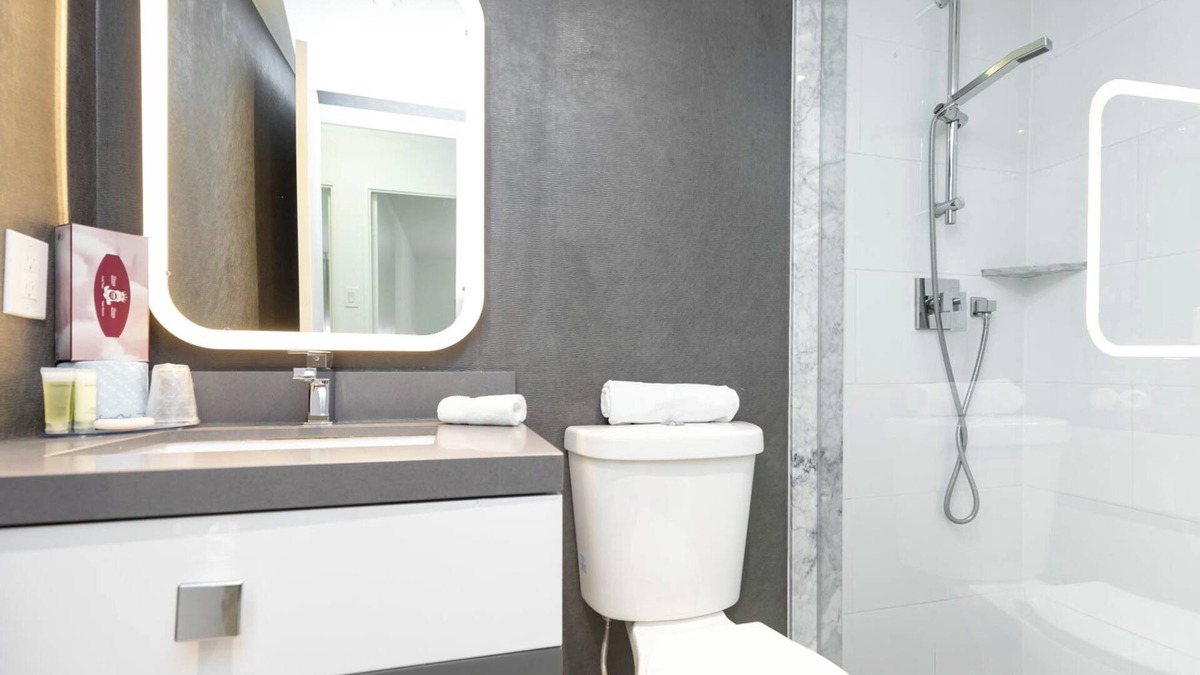 Bay Cloverhill Apartment | Discover an urban retreat in this spacious one-bedroom suite in Downtown Toronto