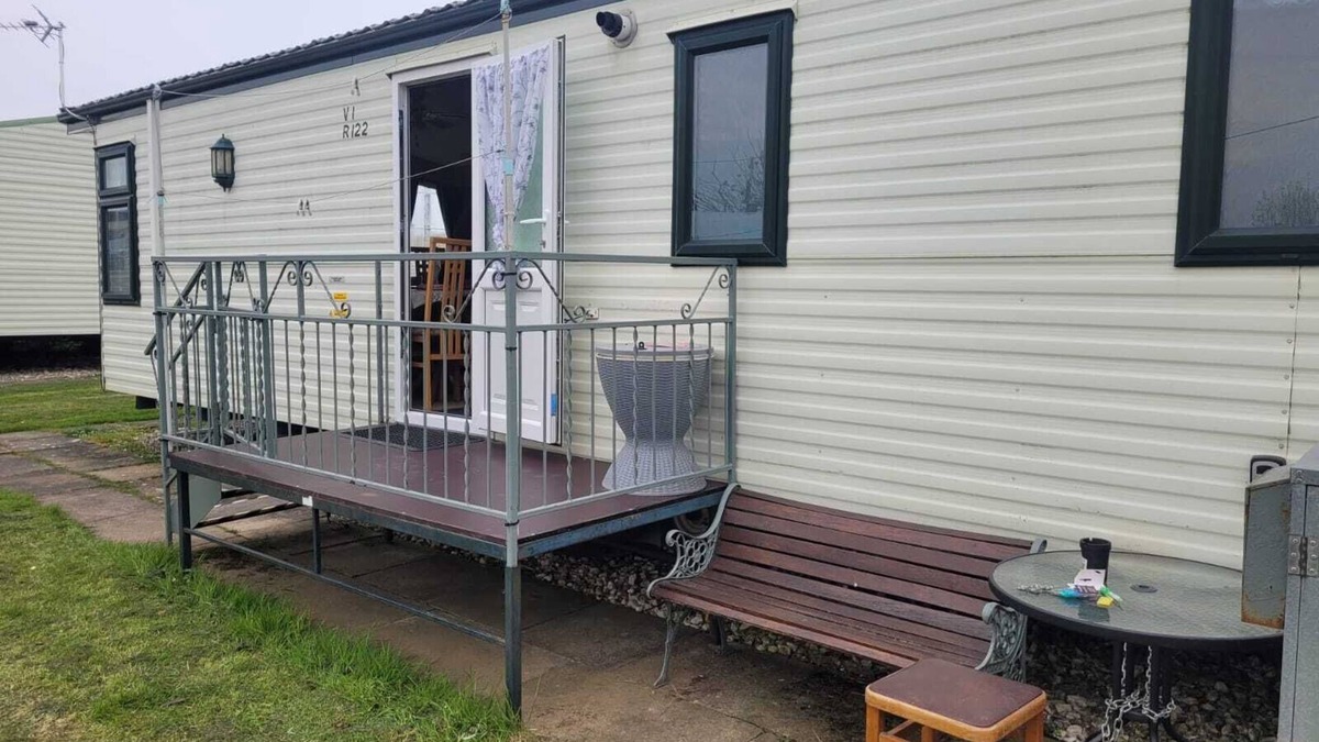 Ingoldmells Apartment | Discover comfort home from home 8-birth Caravan