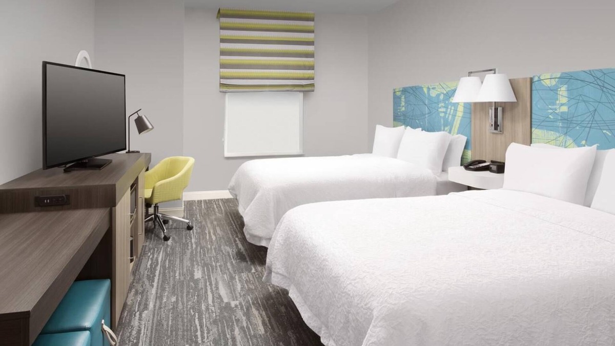 Seybold Hotel | Discover Miami with Us! Free Breakfast, Pet-friendly, Outdoor Pool!