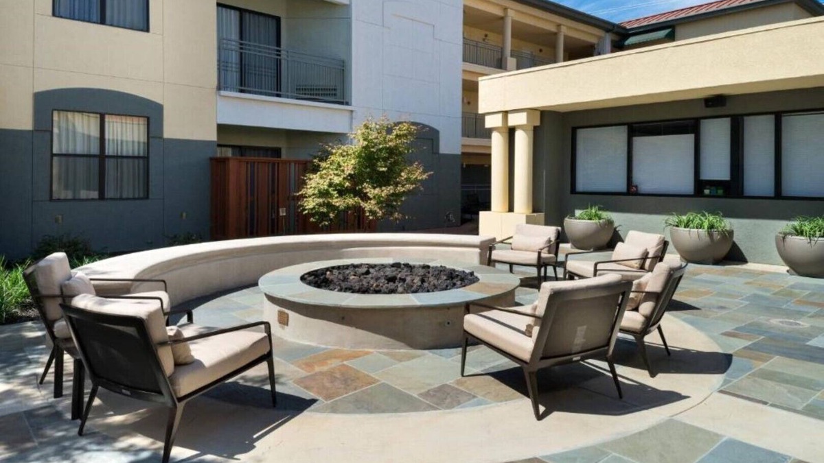 Atherton House | DISCOVER STANFORD UNIVERSITY FROM OUR ROOM