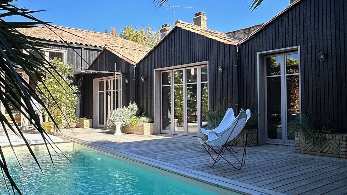 Victor Hugo - Saint-Augustin Villa | Discover this magnificent contemporary architect-designed house.