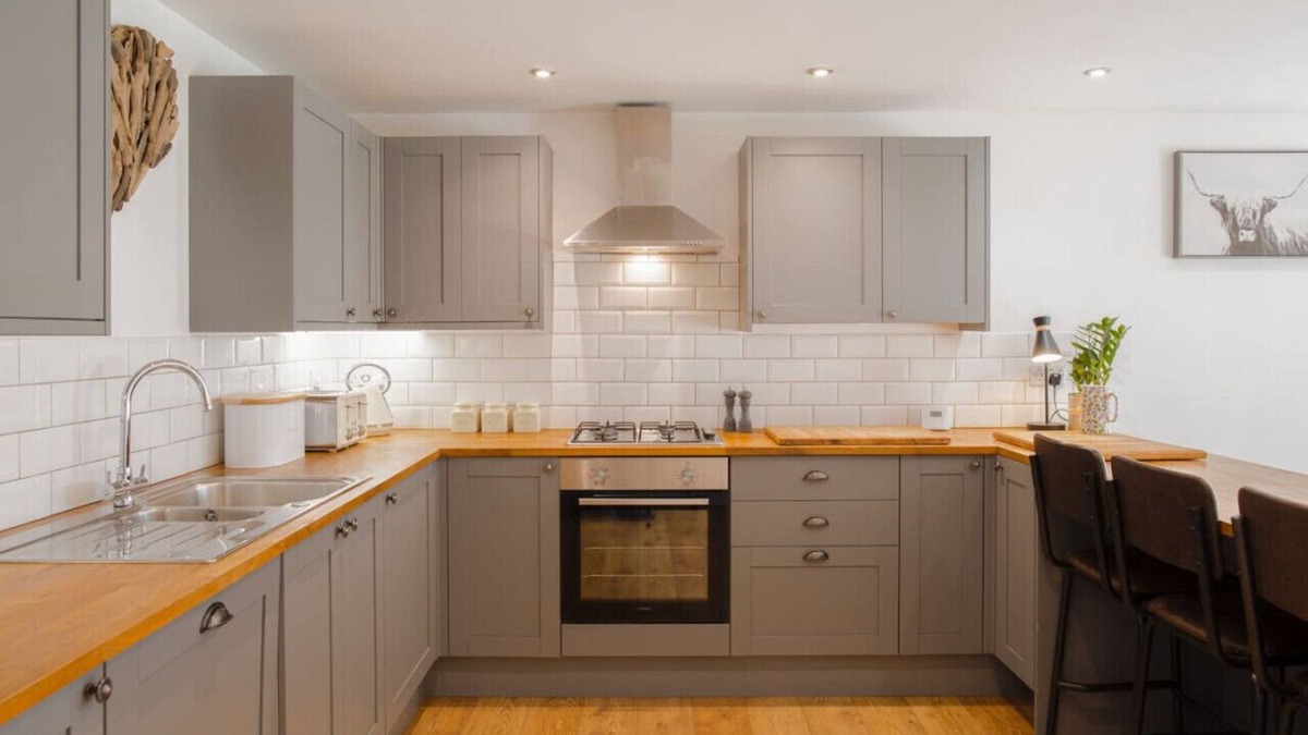 Cropthorne House | Discovery Barn - Luxury 2 Bed Barn Conversion