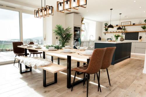 Gatehouse-of-Fleet House | Disdow House