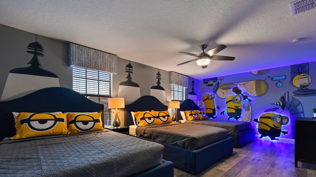 Davenport House | Disney themed Champions Gate Pool Home by the parks