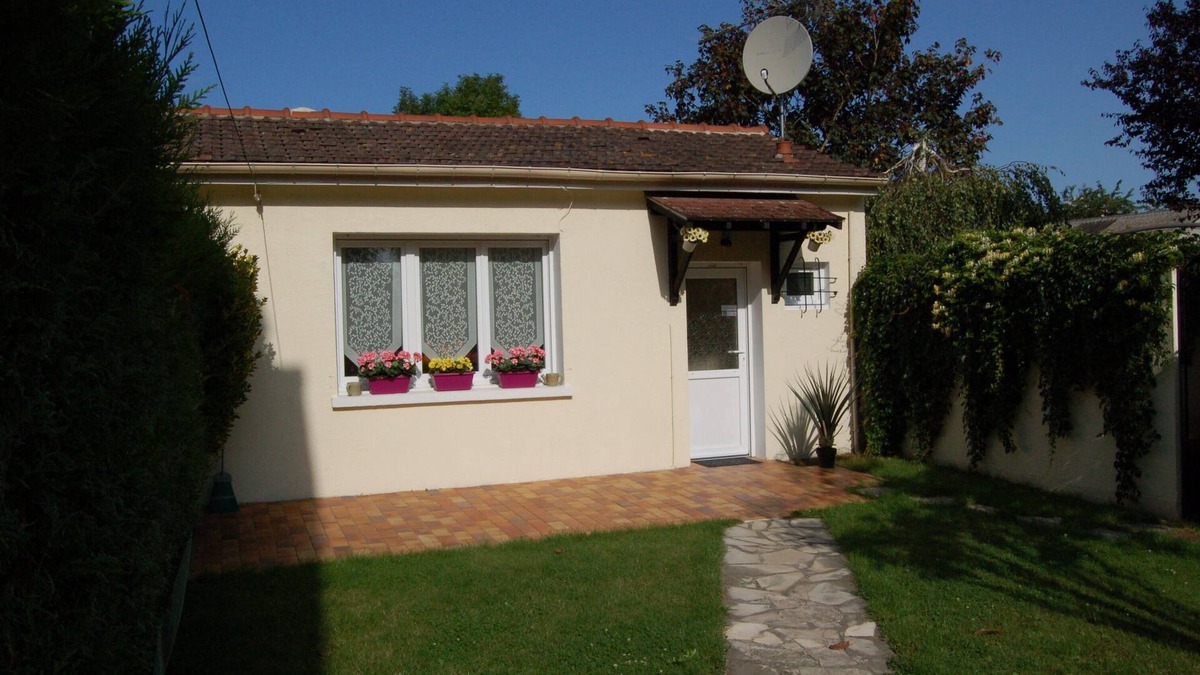 Coutevroult Cottage | DISNEYLAND PARIS "Angels'Inn" COTTAGE 4 PEOPLE + BABY