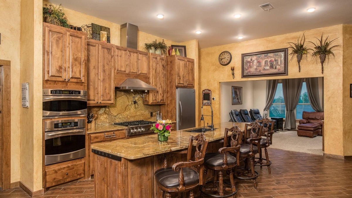San Angelo House | Divided Find Ranch Guest House, 1650 Acres, 12 miles west of San Angelo, TX