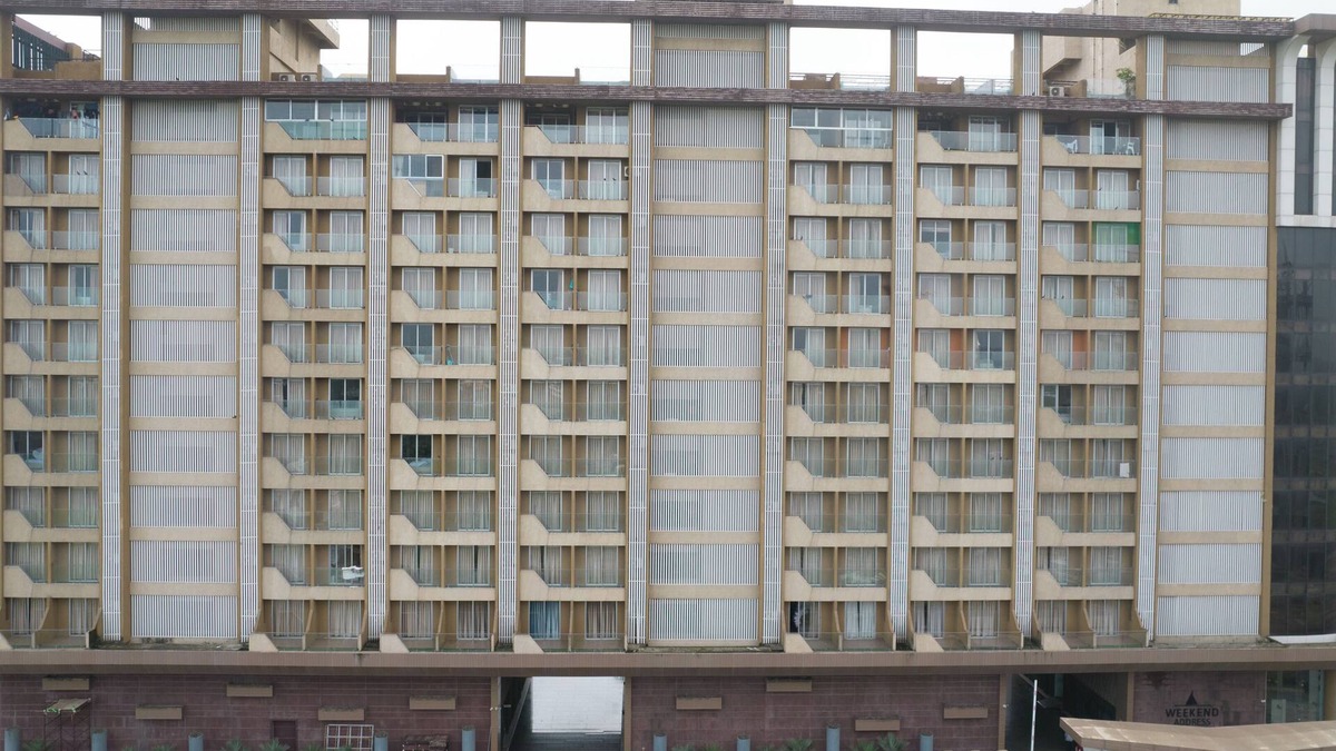 Dumas Apartment | DIYANSHH HOMES STAYS IN DUMAS