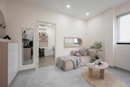 Binh Thanh Bed & Breakfast | DKA Balance