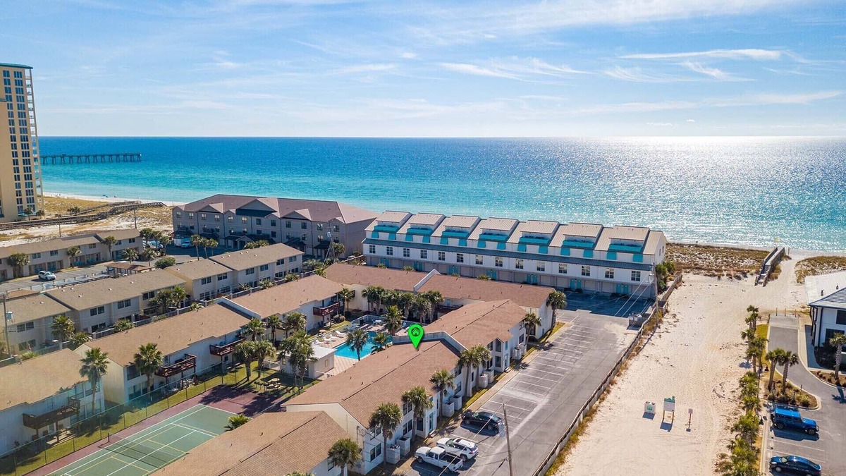 Navarre Beach Condo | Do your dream beach vacation at Dune Dreams!