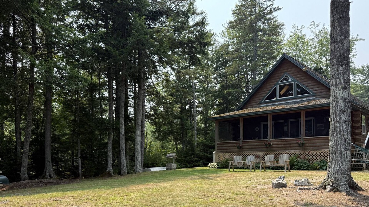 Penobscot House | Dock Holiday! Family fun on Toddy Pond!