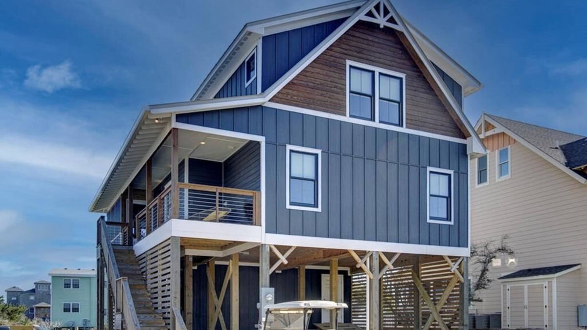 Ocracoke House | Dockside Retreat - Waterfront home in Oyster Creek