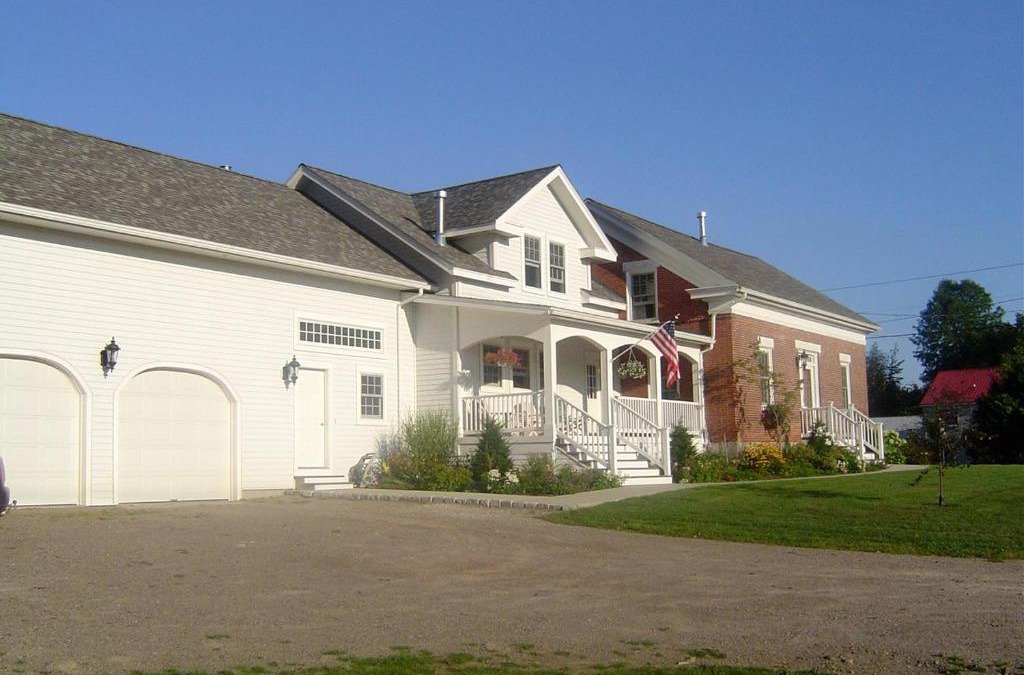 North Hero Bed & Breakfast | Dodds Brick House Bed & Breakfast