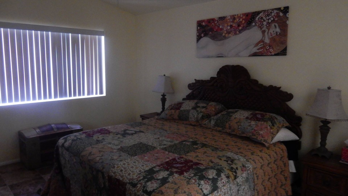 Cambria House | dododododo
