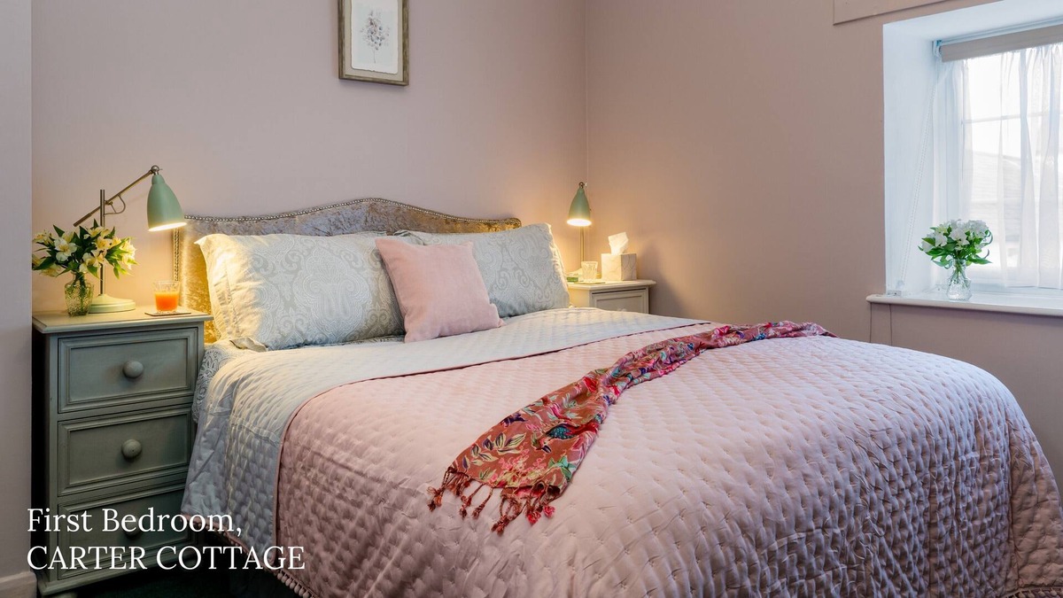 Ash Mill Cottage | Dog & Family Friendly Cottage, Swimming Pool, Lake, Play area & Games Room.