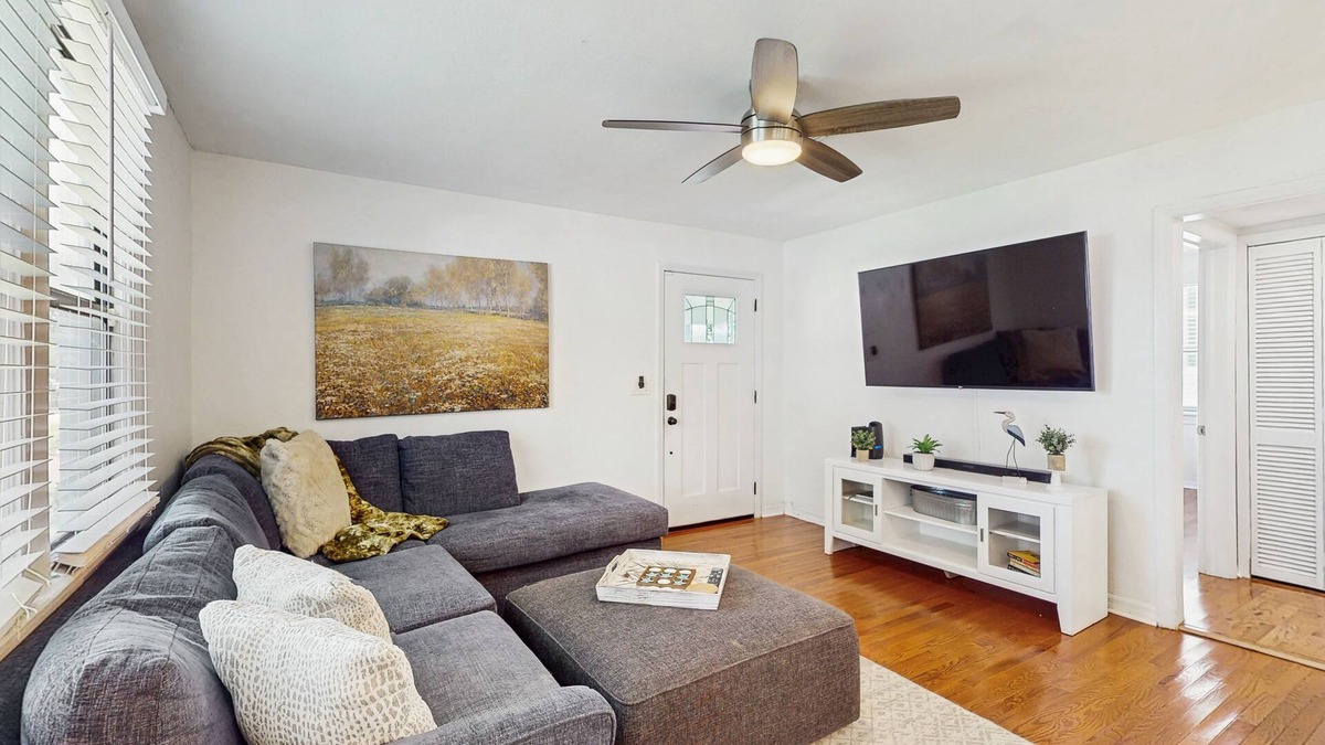 Riverside Heights House | Dog-friendly bungalow with a fenced yard, deck, washer/dryer, & AC