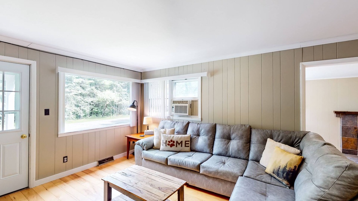 North Creek House | Dog-friendly cottage with a wood stove, washer/dryer, firepit, & large yard