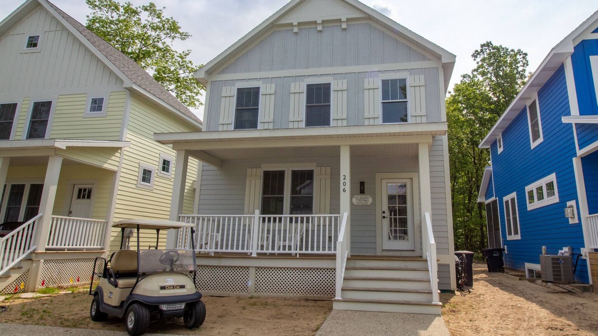 Michigan City House | Dog Friendly Golf Cart included in Beachwalk w/Pool*Beach*Tennis and more!