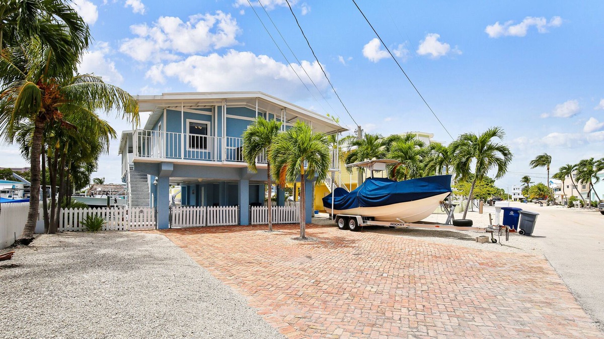 Hammer Point House | Dog-friendly home on a wide canal w/WiFi & amazing water views
