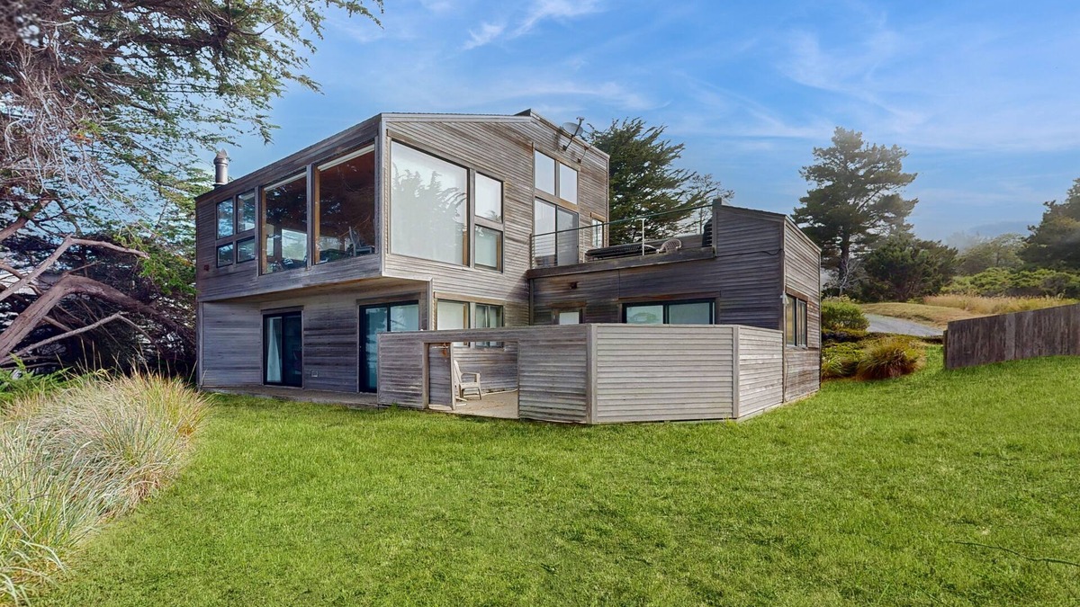 Stewarts Point House | Dog-Friendly Oceanfront Home with Gorgeous Views, a Private Hot Tub