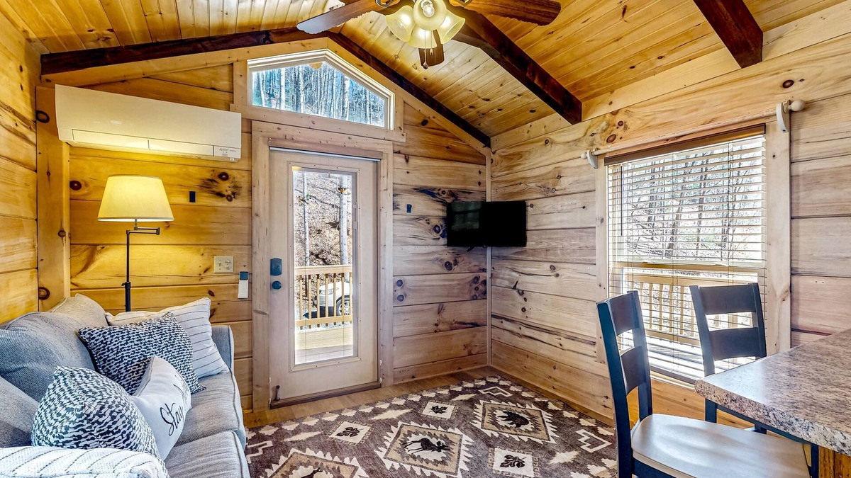 Franklin House | Dog-friendly rustic home with private hot tub, mtn views, wraparound deck, W/D