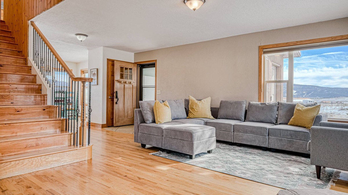 Angel Fire House | Dog-friendly villa with mountain-views, enclosed yard, grill, and washer/dryer