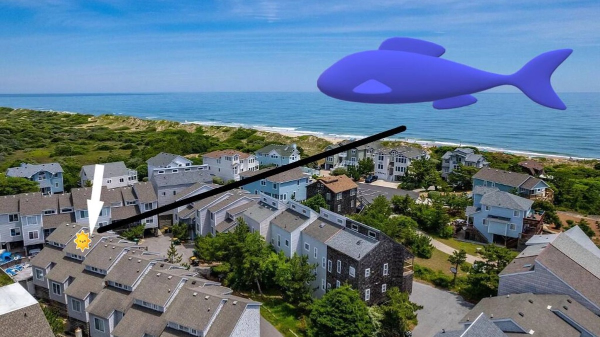 Currituck County House | Dogs stay FREE! 2-min walk to beach-2Bedrooms-3Beds -3Baths-Pool-Linens Provided