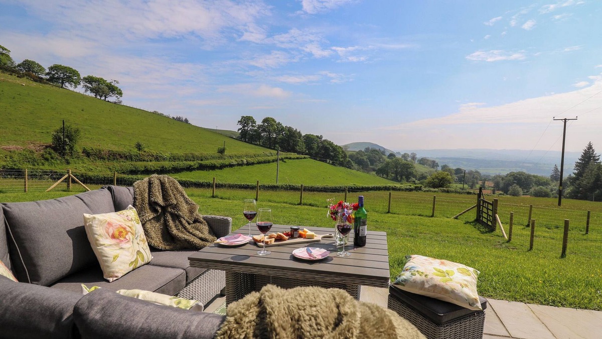 Llandrindod Wells Cottage | Dol Blodau