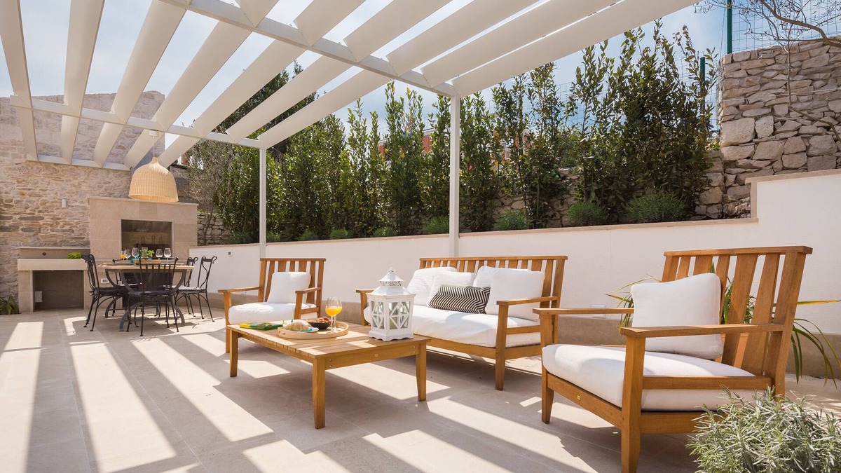 Sutivan Villa | Dolce Vita 5* villa