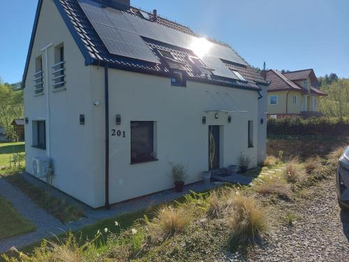 Srednia Wies House | Dom Nad Potokiem Średnia Wieś