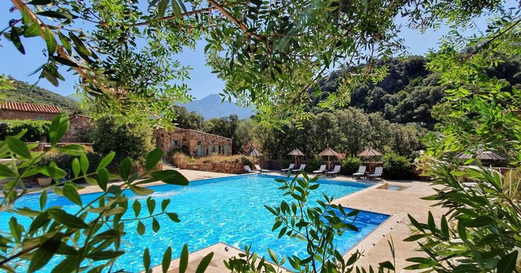Serriera Villa | Domaine Codaleone