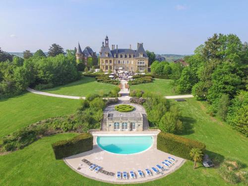 Saint-Medard-d'Excideuil Hotel | Domaine d'Essendiéras