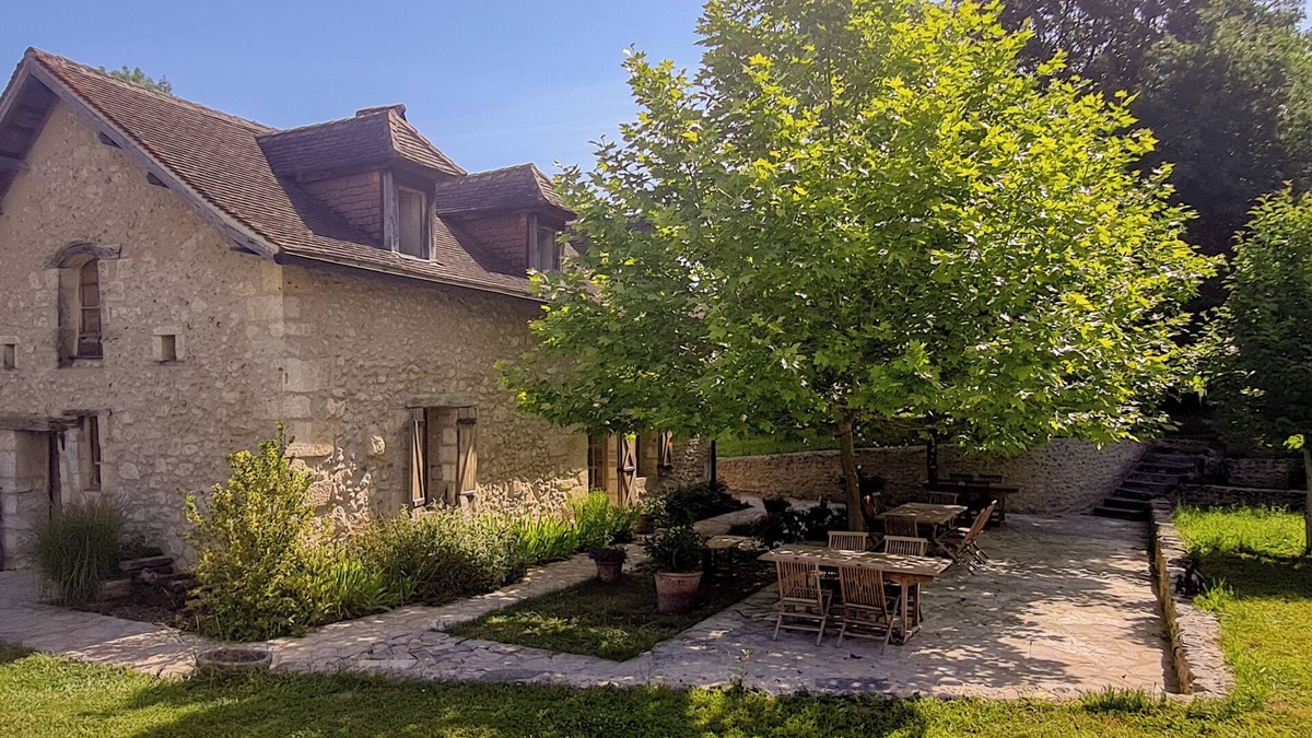 Agonac House | DOMAINE DE LABROUSSE