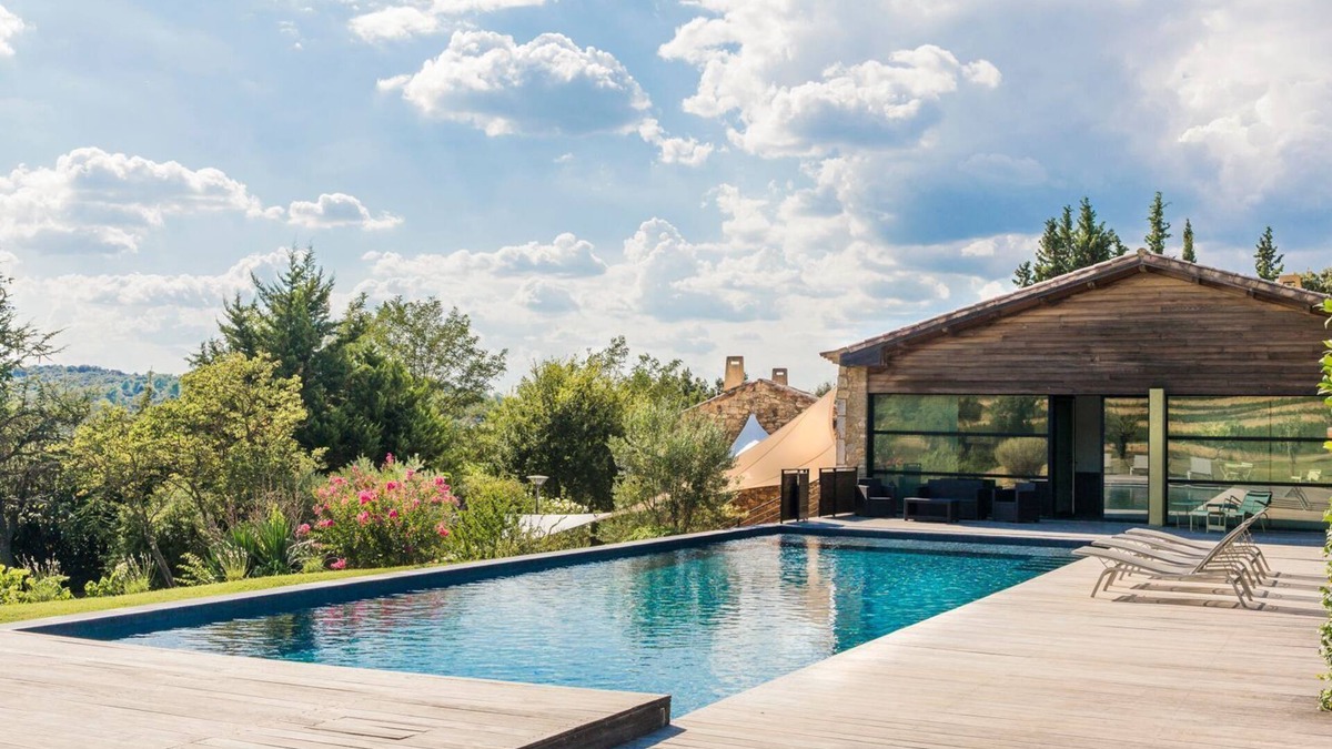 Laudun Villa | Domaine De Sol - Seven Bedroom Villa, Sleeps 14