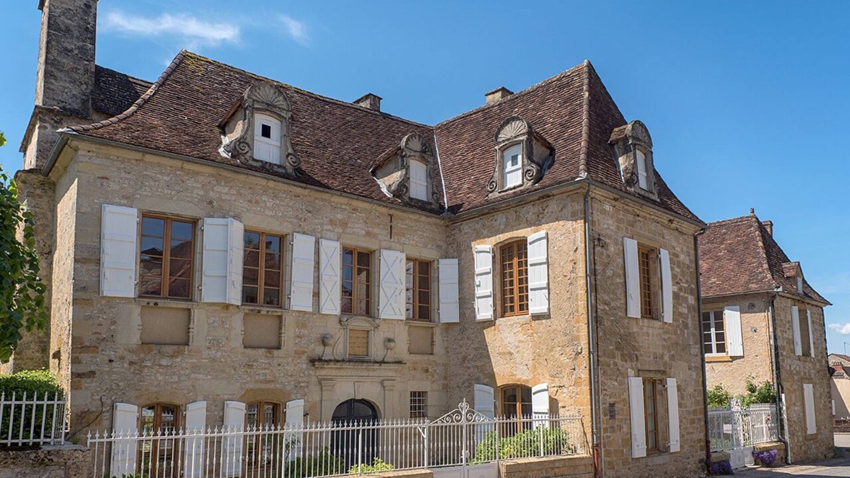 Saint-Medard House | "domaine de Vielcastel" Domaine de Vielcastel Maii