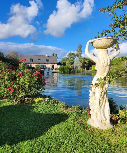 Saint-Come-du-Mont Bed & Breakfast | Domaine du D-DAY