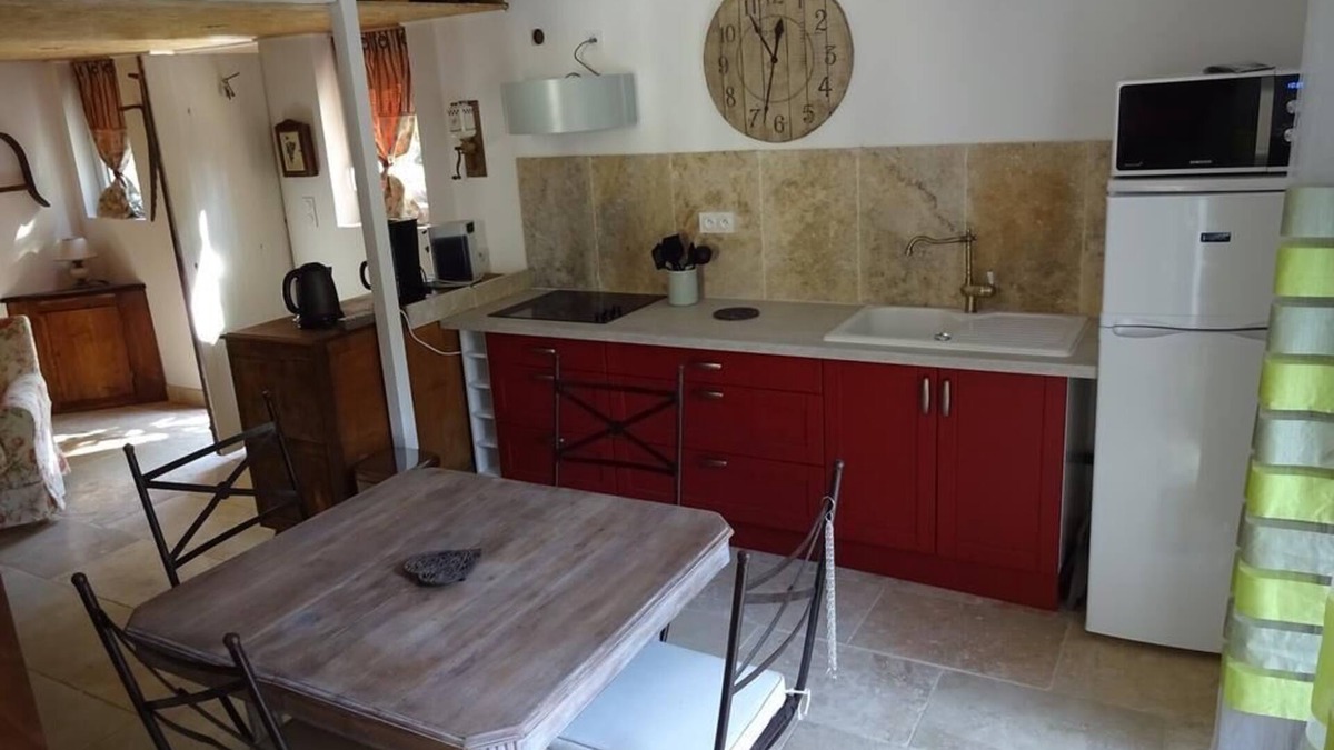 Uchaux House | Domaine L'Etang des Cigales : Gite des Vignes