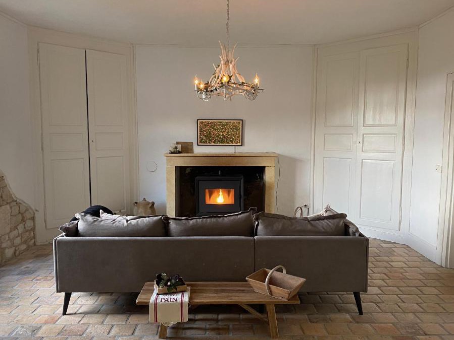Journet House | Domaine la Boulinière - La Biche