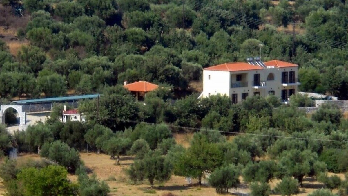 Skoutari Apartment | Domaine Papakonstantis