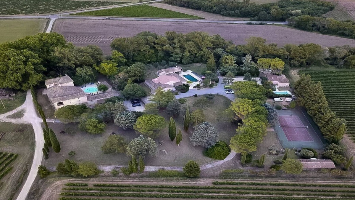 Sainte-Anastasie House | Domaine Privé Le Moulin Neuf Uzés 40 people 2 swimming pools Enclosed park. tennis court