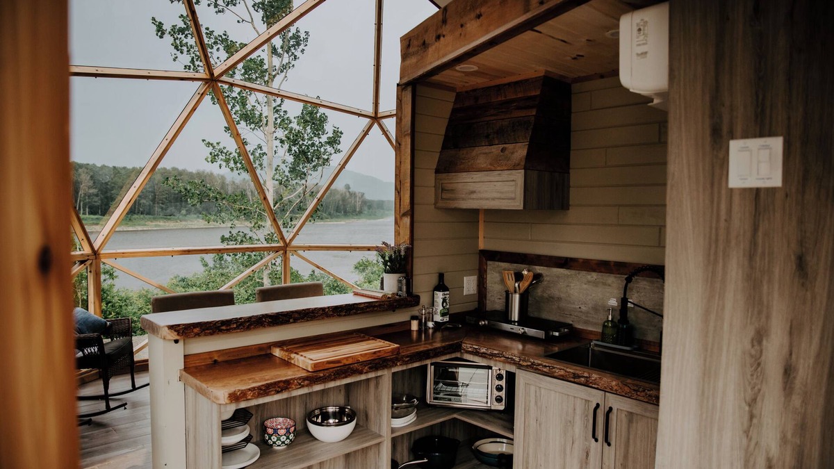 Listuguj Mi'gmaq First Nation Ski Chalet | Dome 5 Exquisite Waterfront Retreat, Just Minutes from Sugarloaf Provincial Park