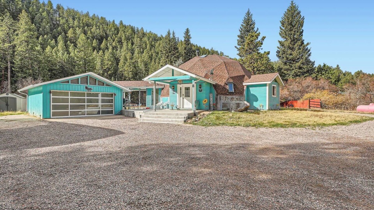 Bailey House | Dome, Tiny Home & Den | Riverside Oasis