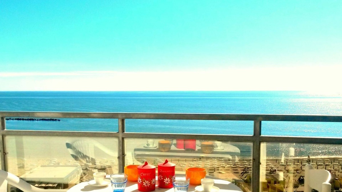 Lido di Pomposa Apartment | Dominate the sea from above! Beautiful seafront apartment